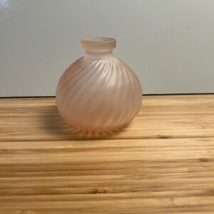 Pale Pink Small Bud Vase Textured Glass Feminine‎ Cute Cottage Classic Darling